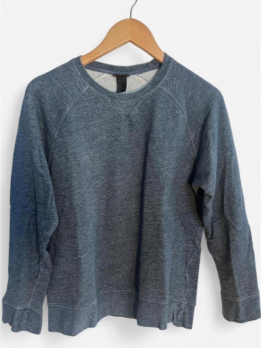 H&M Women's Blue and Grey Sweatshirt
